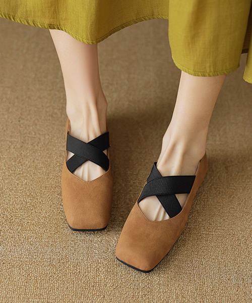 shoes365(シューズスリーシックスファイヴ)の「【SHOES 365】クロストラップパンプス(パンプス・レディース・キャメル/シルバー/ベージュ・23.5cm/24.0cm)」の1枚目の写真