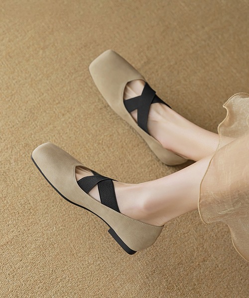 shoes365(シューズスリーシックスファイヴ)の「【SHOES 365】クロストラップパンプス(パンプス・レディース・キャメル/シルバー/ベージュ・23.5cm/24.0cm)」の5枚目の写真