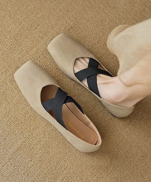 shoes365(シューズスリーシックスファイヴ)の「【SHOES 365】クロストラップパンプス(パンプス・レディース・キャメル/シルバー/ベージュ・23.5cm/24.0cm)」の8枚目の写真