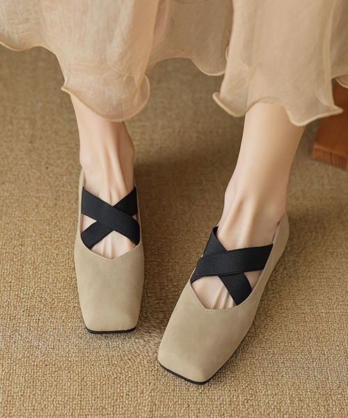 shoes365(シューズスリーシックスファイヴ)の「【SHOES 365】クロストラップパンプス(パンプス・レディース・キャメル/シルバー/ベージュ・23.5cm/24.0cm)」の4枚目の写真