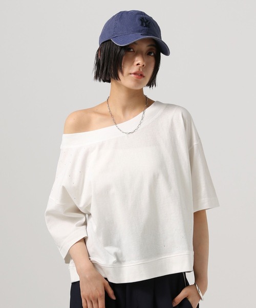 BAYFLOW(ベイフロー)の「ラインストーンオフショルプルオーバー(Tシャツ/カットソー・レディース・チャコール/オフホワイト/ブルー・FREE)」の2枚目の写真