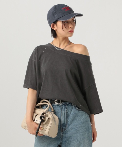 BAYFLOW／Lee ドルマンプルオーバー セール】ラインストーンオフショルプルオーバー（Tシャツ