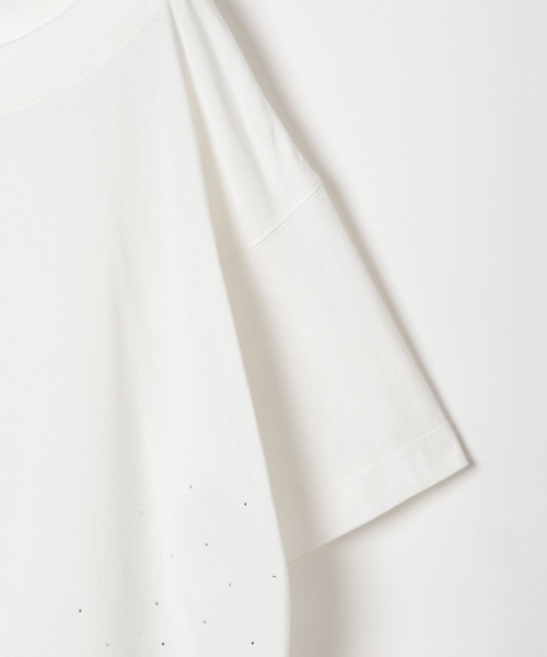 BAYFLOW(ベイフロー)の「ラインストーンオフショルプルオーバー(Tシャツ/カットソー・レディース・チャコール/オフホワイト/ブルー・FREE)」の16枚目の写真