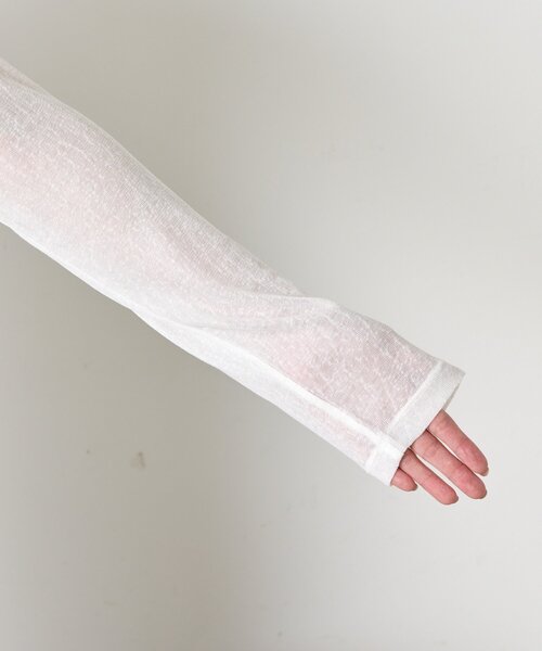 Jena espace merveilleux（ジェナ　エスパスメルヴェイユ）の「ボートネックシアーカットソー（Tシャツ/カットソー・レディース・グレー/オフホワイト/ブラック・FREE）」の13枚目の写真