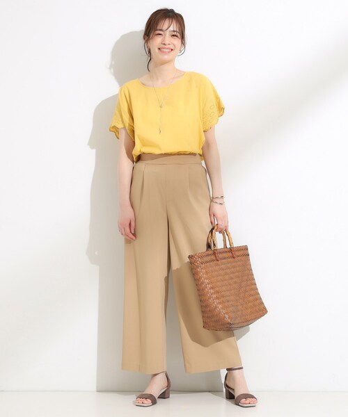 DRESKIP(ドレスキップ)の「スカラップ刺繍レースが目を惹く ドルマントップス(Tシャツ/カットソー・レディース・オフホワイト/ネイビー/イエロー/ブラック・00)」の15枚目の写真