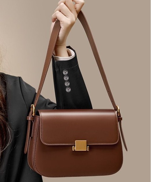NiiNa（ニーナ）の「【 NiiNa / ニーナ 】高品質牛革2WAYミニショルダーバッグ（ショルダーバッグ・レディース・ホワイト/ブラック/ベージュ/ブラウン/レッド・FREE）」の15枚目の写真