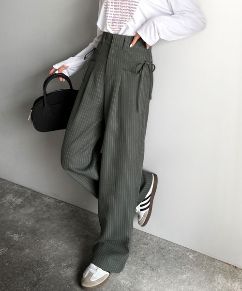 mily bilet(ミウィビレット)の「【mily bilet】インして映える♪タック入りリボンストレートワイドパンツ(スラックス・レディース・ブラック/ネイビー系/グレー系/チャコールグレー・X-LARGE/SMALL/MEDIUM/LARGE)」の21枚目の写真