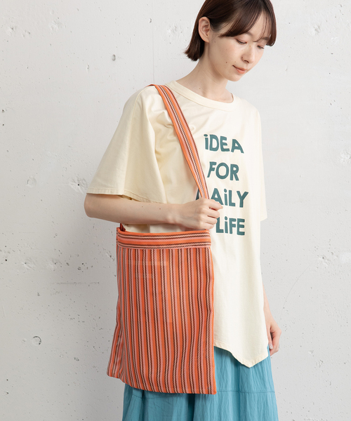 POU DOU DOU（プードゥドゥ）の「ストライプショルダーバッグ（ショルダーバッグ・レディース・オレンジ・フリー）」の2枚目の写真