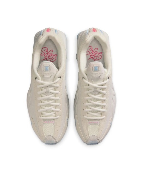 セール】NIKE Wmns Shox R4 SE（ナイキ ウィメンズ ショックス R4 SE