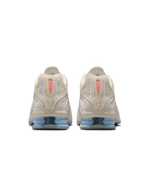 セール】NIKE Wmns Shox R4 SE（ナイキ ウィメンズ ショックス R4 SE