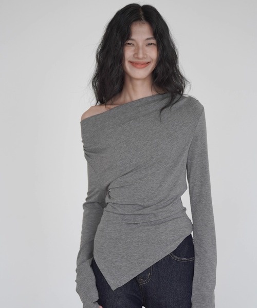EIGHTHMONTH（エイスマンス）の「オフショルダーアシメトップス EM25a020【EIGHTHMONTH】（Tシャツ/カットソー・レディース・グレー/ブラウン・S/M）」の5枚目の写真