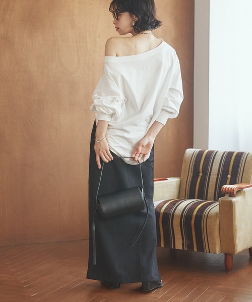 LAULEN（ローレン）の「loose long tee / ルーズロングT（Tシャツ/カットソー・レディース・ホワイト/ブラック/チャコールグレー/ブラウン・FREE）」の10枚目の写真