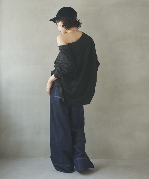 LAULEN（ローレン）の「loose long tee / ルーズロングT（Tシャツ/カットソー・レディース・ホワイト/ブラック/チャコールグレー/ブラウン・FREE）」の15枚目の写真