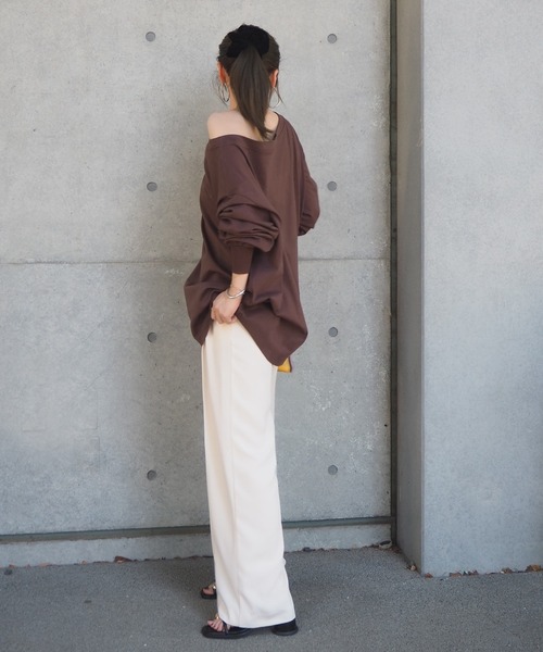 LAULEN（ローレン）の「loose long tee / ルーズロングT（Tシャツ/カットソー・レディース・ホワイト/ブラック/チャコールグレー/ブラウン・FREE）」の21枚目の写真