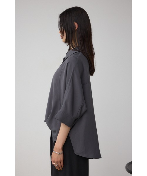 AZUL by moussy(アズールバイマウジー)の「楊柳タックヘムコクーンシャツ(シャツ/ブラウス・レディース・アイボリー/ブラック/グレー・FREE)」の10枚目の写真
