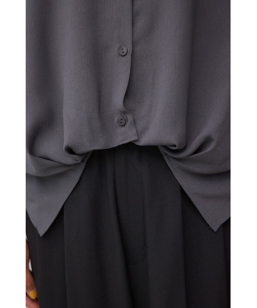 AZUL by moussy(アズールバイマウジー)の「楊柳タックヘムコクーンシャツ(シャツ/ブラウス・レディース・アイボリー/ブラック/グレー・FREE)」の14枚目の写真