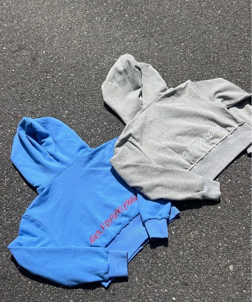 ロゴ刺繍ショートZIPパーカー（パーカー）｜GOSSIP CLUB（ゴシップ