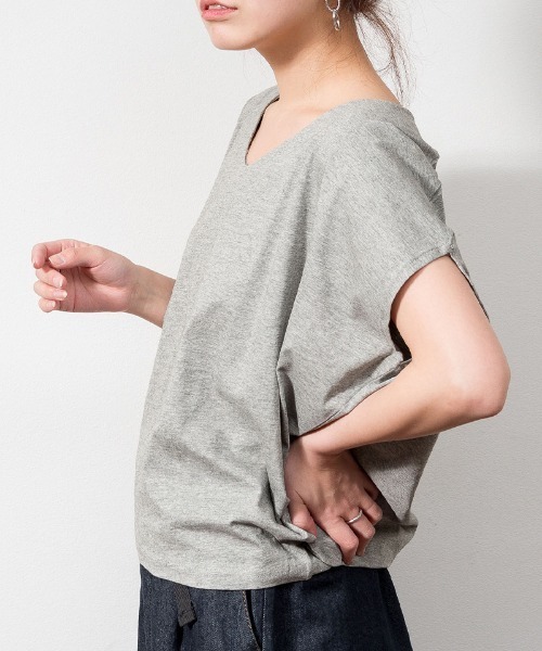 RCD(アールシーディー)の「綿100% コクーンドルマンカットソー(Tシャツ/カットソー・レディース・ブラック/杢グレー/ホワイト/ライトベージュ・M-L/LL~3L)」の22枚目の写真