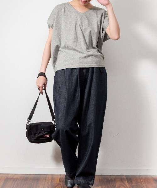 RCD(アールシーディー)の「綿100% コクーンドルマンカットソー(Tシャツ/カットソー・レディース・ブラック/杢グレー/ホワイト/ライトベージュ・M-L/LL~3L)」の9枚目の写真