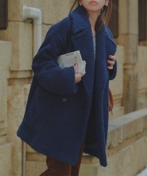 KOBE LETTUCE（コウベレタス）の「ビッグカラーボアコート（チェスターコート）」