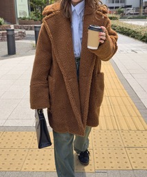 KOBE LETTUCE | ビッグカラーボアコート(チェスターコート)