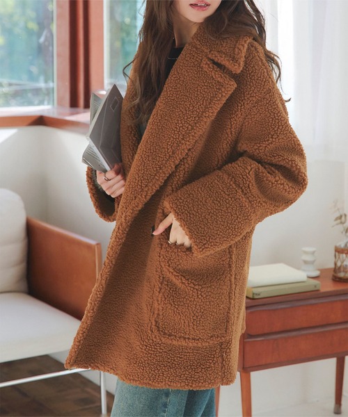 KOBE LETTUCE（コウベレタス）の「ビッグカラーボアコート（チェスターコート・レディース・ネイビー/キャメル/アイボリー・M）」の20枚目の写真