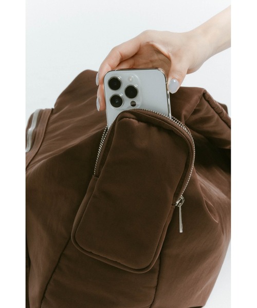 Knuth Marf(クヌースマーフ)の「useful nylon shoulder bag(ショルダーバッグ・レディース・ブラック/ブラウン・ONE SIZE)」の15枚目の写真