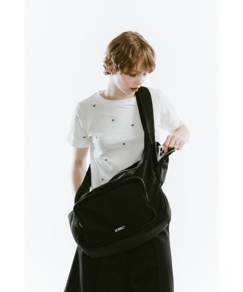 Knuth Marf(クヌースマーフ)の「useful nylon shoulder bag(ショルダーバッグ・レディース・ブラック/ブラウン・ONE SIZE)」の18枚目の写真
