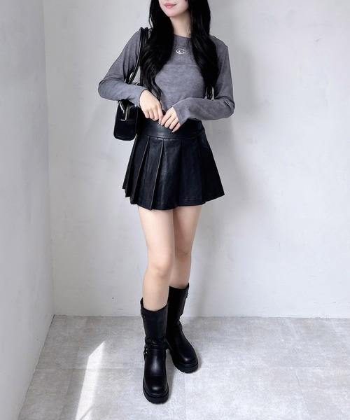 INGNI（イング）の「ムラ染めメタルロゴロングTシャツ（Tシャツ/カットソー・レディース・ブラック/グレー/オフホワイト・M）」の20枚目の写真