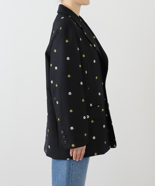IENA LA BOUCLE（イエナラブークル）の「IENA LA BOUCLE フラワーエンブロイダリーウール2Bジャケット（テーラードジャケット・レディース・ブラック系その他・FREE）」の17枚目の写真