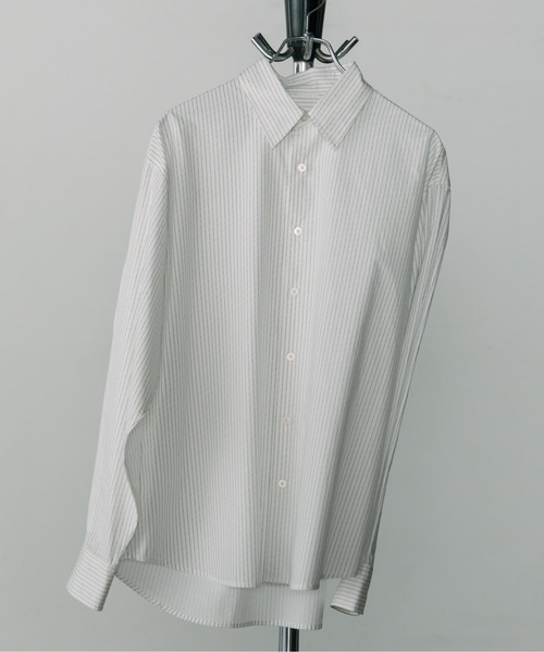 LURAKU（ルラク）の「【LURAKU】Regular Fit Shirt / LURAKU レギュラーフィットシャツ（シャツ/ブラウス・メンズ・ホワイト/ストライプ/ブルー・SMALL/MEDIUM/LARGE）」の2枚目の写真