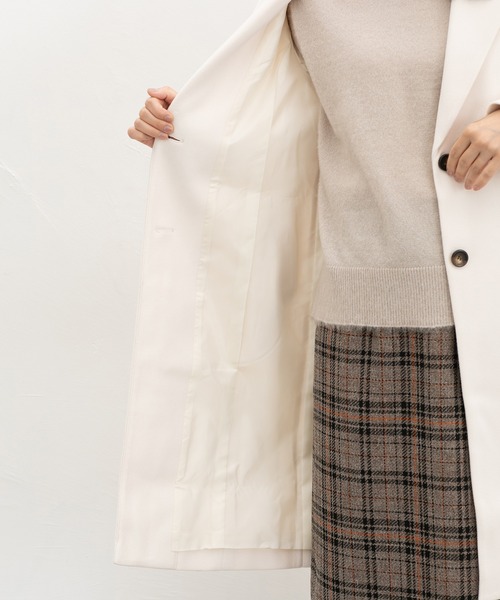 Honeys(ハニーズ)の「【抗菌防臭・静電気軽減】チェスターコート(チェスターコート・レディース・ベージュ系/ブラック/アイボリー/ブラウン系/ライトグレー系/キャメル/ヘザーチャコール・S/3L/M/LL/L)」の21枚目の写真