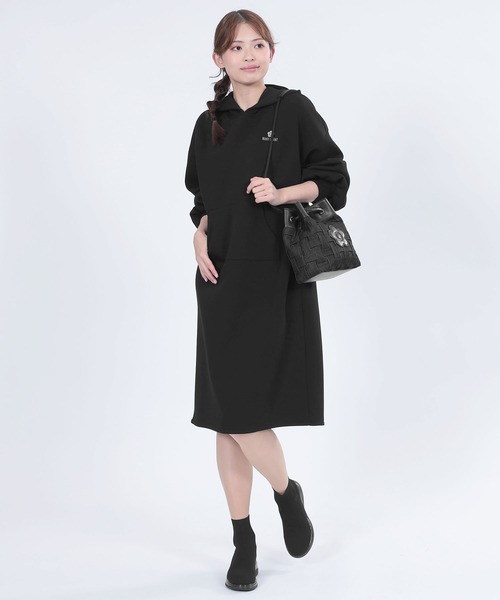 MARY QUANT（マリークワント）の「デニムプリーツ 2WAYショルダー（ショルダーバッグ・レディース・ブラック/ネイビー・FREE）」の7枚目の写真