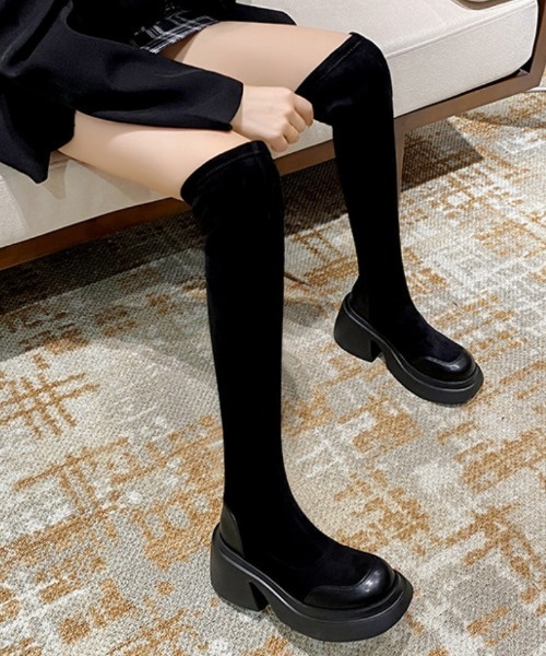 Ritzy(リッツィー)の「厚底 フェイクスエード サイハイブーツ ロングブーツ(ブーツ・レディース・ブラック・24.5/24/23.5/23/25)」の6枚目の写真