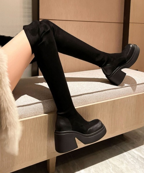 Ritzy(リッツィー)の「厚底 フェイクスエード サイハイブーツ ロングブーツ(ブーツ・レディース・ブラック・24.5/24/23.5/23/25)」の5枚目の写真