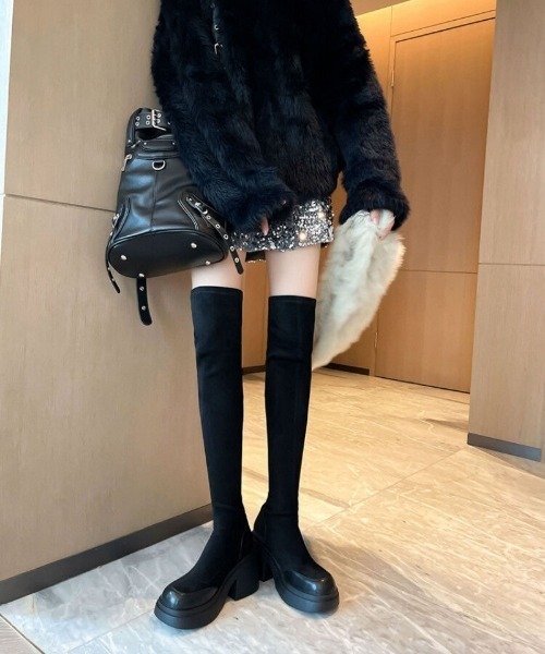 Ritzy(リッツィー)の「厚底 フェイクスエード サイハイブーツ ロングブーツ(ブーツ・レディース・ブラック・24.5/24/23.5/23/25)」の3枚目の写真