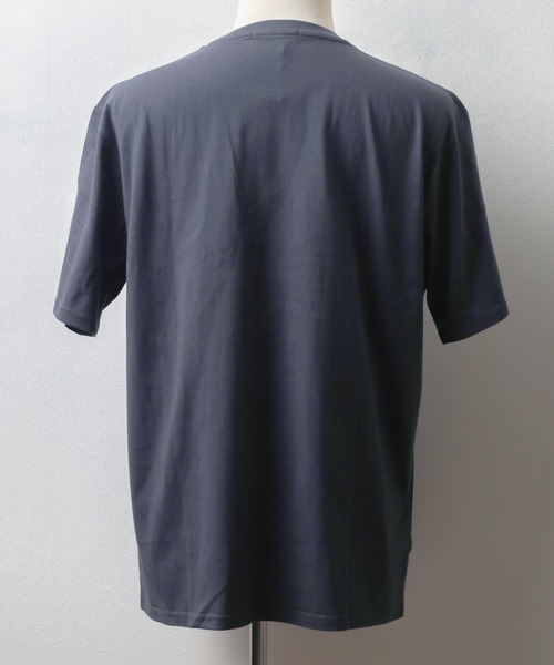 Bling Leads(ブリングリーズ)の「《Bling leads》THERE'S SOMETHING PRINT Tee(Tシャツ/カットソー・メンズ・ブラック/ホワイト/チャコールグレー・LARGE/MEDIUM/X-LARGE)」の9枚目の写真