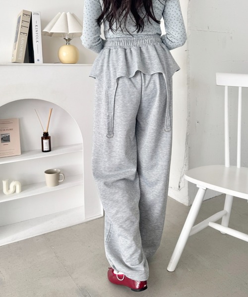 SOLLON.(ソルロン)の「ガーターベルトデザインスウェットパンツ(スウェットパンツ・レディース・グレー/ブラック・FREE)」の8枚目の写真