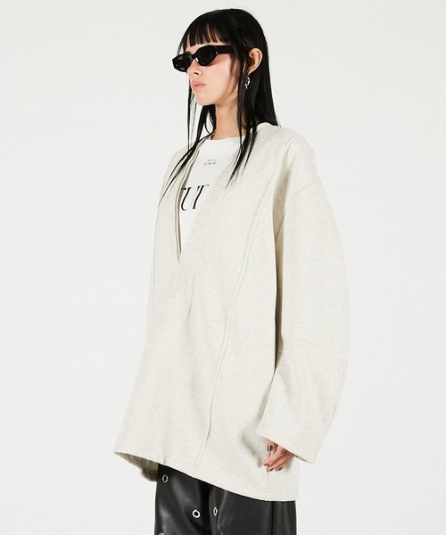 PRANK PROJECT（プランクプロジェクト）の「ディープVネックスウェット / Deep V-Neck Sweatshirt（スウェット・レディース・ライトグレー/ブラック・FREE）」の11枚目の写真