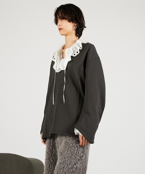 PRANK PROJECT（プランクプロジェクト）の「ディープVネックスウェット / Deep V-Neck Sweatshirt（スウェット・レディース・ライトグレー/ブラック・FREE）」の17枚目の写真