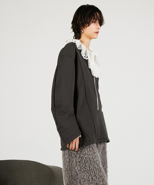 PRANK PROJECT（プランクプロジェクト）の「ディープVネックスウェット / Deep V-Neck Sweatshirt（スウェット・レディース・ライトグレー/ブラック・FREE）」の19枚目の写真