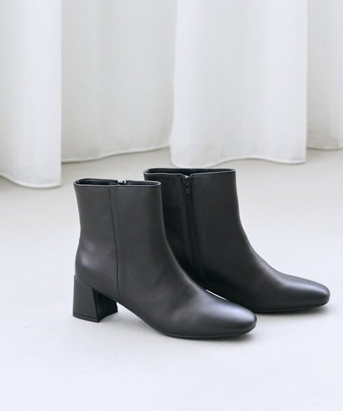 La boutique BonBon(ラブティックボンボン)の「【レメ】ショートブーツ(ブーツ・レディース・ブラック・39/36/37/38)」の3枚目の写真