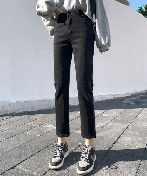 urge：（アージコロン ）の「【URGE：】ハイウエスト クロップド パンツ（デニムパンツ・レディース・ブラック/ホワイト/チャコールグレー・SMALL/X-SMALL/X-LARGE/MEDIUM/LARGE）」の9枚目の写真