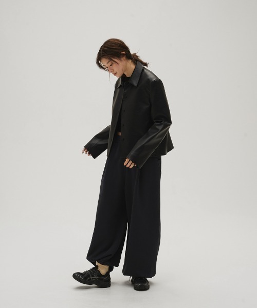 TODAYFUL（トゥデイフル）の「Leather Shirts Jacket（テーラードジャケット・レディース・ブラック/ダークブラウン・38inch/36inch）」の16枚目の写真