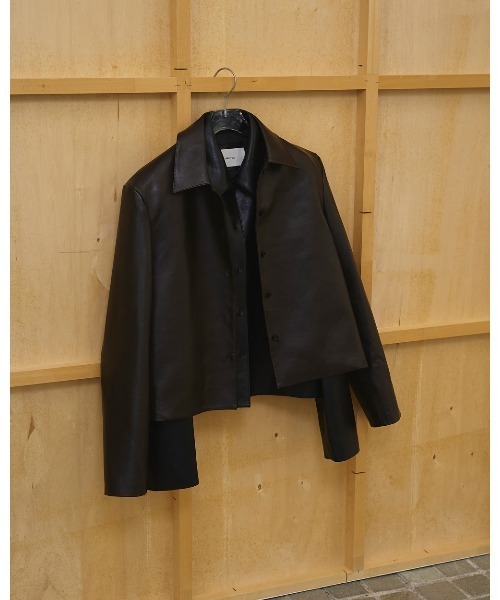 TODAYFUL（トゥデイフル）の「Leather Shirts Jacket（テーラードジャケット・レディース・ブラック/ダークブラウン・38inch/36inch）」の17枚目の写真