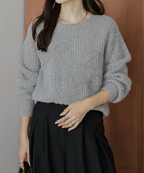 AMELY(エミリー)の「リボンラインニット(ニット/セーター・レディース・グレー/アイボリー/ブラック・フリー)」の3枚目の写真