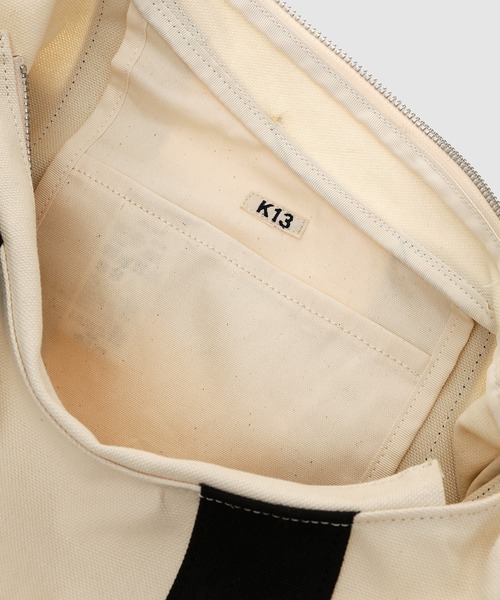 KHOKI（コッキ）の「3D cutting messenger bag（ショルダーバッグ・メンズ・ブラック/ブルー/レッド・FREE）」の5枚目の写真