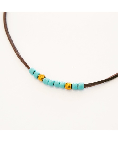 TMT（ティーエムティー）の「ディアースキン ビーズネックレス（ネックレス・メンズ・ホワイト/ブラウン・FREE）」の3枚目の写真