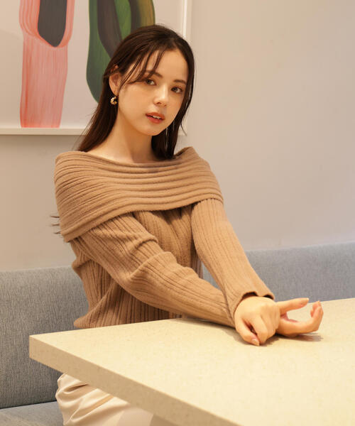 PROPORTION BODY DRESSING（プロポーションボディドレッシング）の「【加藤栞さん着用】ランダムリブオフショルニット / 1215270125（ニット/セーター・レディース・ホワイト系その他/グレー/ブラウン系その他・FREE）」の5枚目の写真