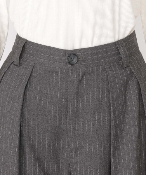 studio CLIP（スタディオクリップ）の「【daily CLIP】TRピンストライプタックパンツ（スラックス・レディース・グレー/ブラック・MEDIUM/LARGE）」の19枚目の写真